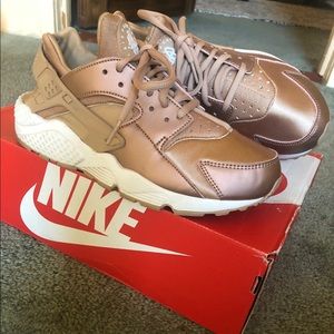 Like new nike huarache
